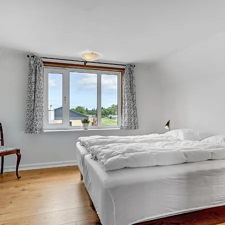 Four-bedroom In Nyaraló