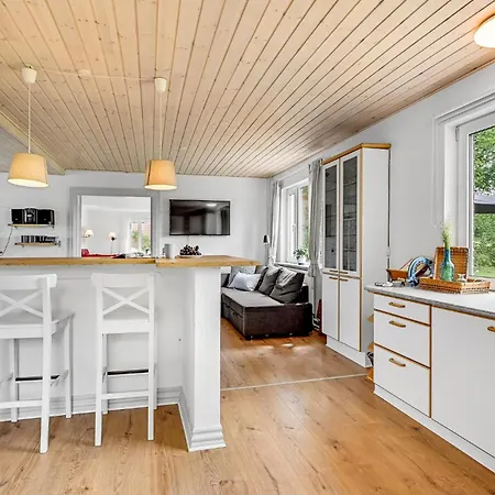 5 Bedroom Lovely In Grenaa Holiday home