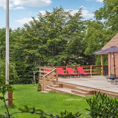 5 Bedroom Lovely In Grenaa * Brondstrup